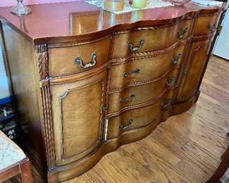 Dining room side board