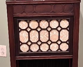 ANTIQUE MAHOGANY CASED EDISON UPRIGHT FLOOR MODEL PHONOGRAPH 