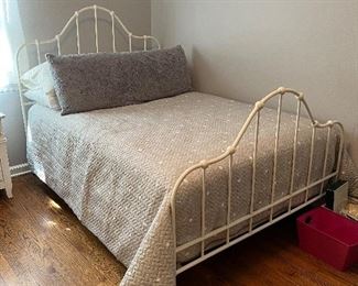Wrought Iron White Full Size Bed