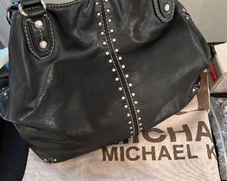 Micheal Kors purse