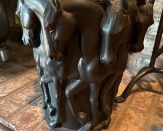 Metal horse bucket