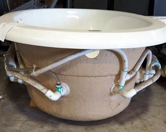 Jacuzzi Oval 72" Whirlpool Bathtub