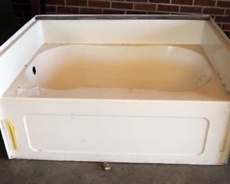 Frontline Manufacturing 60" x 42" Drop In Bathtub, With Left Hand Drain