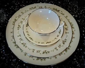 47pcs Service for 8 LENOX Brookdale $145 or bid #6