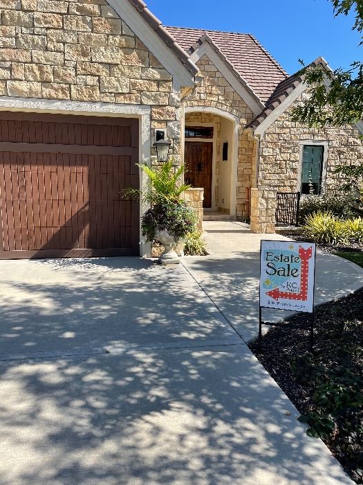KC Estate Sales in Overland Park, KS starts on 9/30/2022