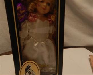 Geppeddo 2000 New Years Doll