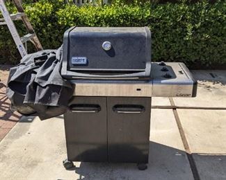Gas grill 