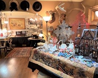 When you don’t have a large space, you have to get creative.  This sale has everything from a Caribou mount to birdcages, Coptic crosses, stones, rocks and crystals