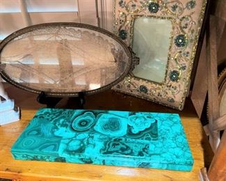 Malachite pen holder