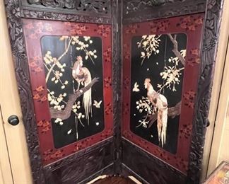 Antique inlaid Chinese screen