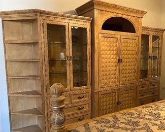 Drexel Heritage Wall Unit: Center Section (49 1/4 x 92 x 26), End Units w Shelves are (18 x 201/2 x 81), Glass Front Cabinets w 4 Drawers (36 x 81 x 20 1/2