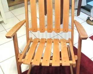 Slat rocker