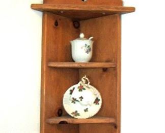 Corner wall shelf and accessories