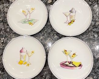 Set of 4 hor duerve plates,  was $10, NOW $6