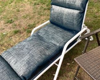 Lounge Chair with Pad