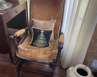 ANTIQUE ROCKER