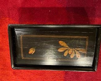 Exterior of the box, tile shown in next photo.