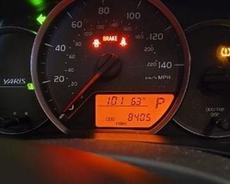 2013 Toyota Yaris odometer reading