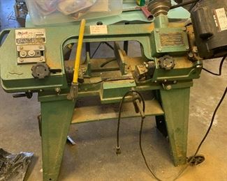 Grizzly metal cutting band saw