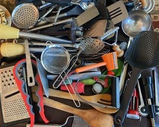 009M Kitchen Tools And More
