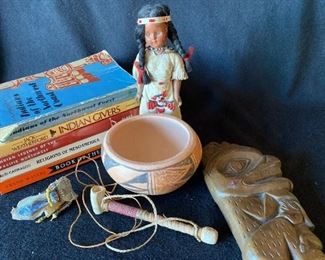 025M Indigenous Art and Keepsakes