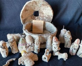 031m Felt Nativity Yurt