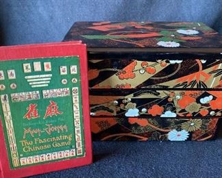 077m Vintage MahJong Tiles And Stacking Laquer Box