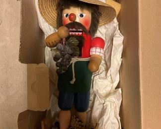 201G Steinbach Nutcracker Winemaker