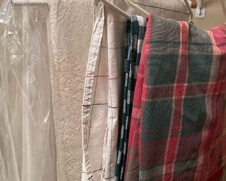 338 Table Cloths And More