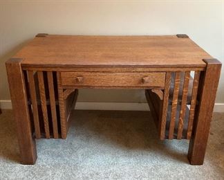 2067M Oak Mission Style Desk with Shelves