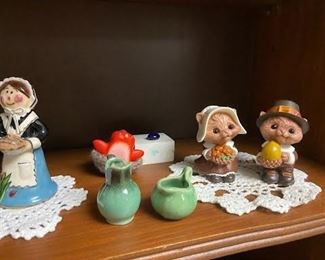 Vintage salt and pepper shakers: thanksgiving pilgrim mice, thanksgiving pilgrim people, tiny green pictures, tiny bird