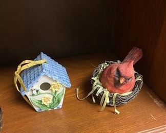 Porcelain cardinal in nest, birds nest ornament
