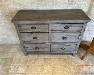 Distressed 6 Drawer Dresser