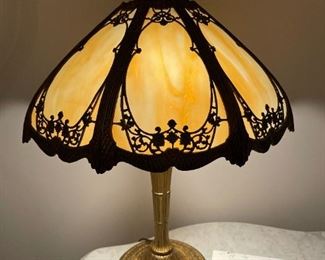 Antique MILLER LAMP CO (242) Slag Glass Table Lamp