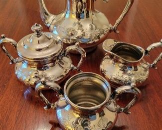 Quadruple Plate Tea Set.
