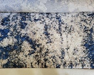 Thomasville Shag Rug 5' 3" x 7' 5".