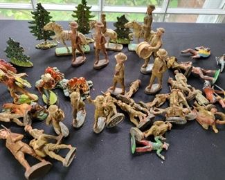 Antique Toy Soldiers/Figures.