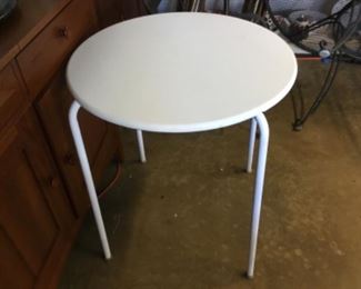 Metal table