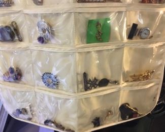 Jewelry, pins, vintage finds