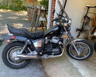 1979 Honda CA 650 Spitfire motorcycle. Needs battery, runs nice, 24,831 miles