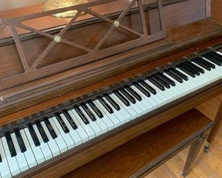 Lyon-Healy spinet