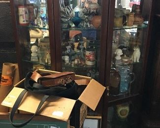 DISPLAY CASE & COLLECTIBLES