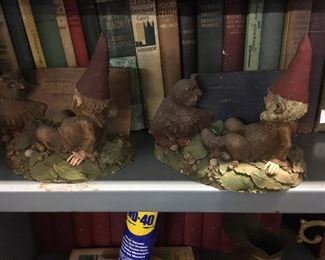 TOM CLARK GNOMES AND VINTAGE BOOK COLLECTION