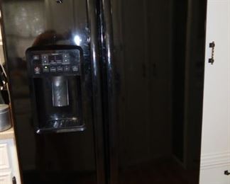 GE Black Fridge