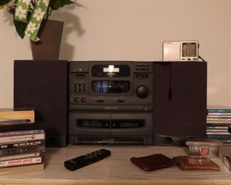 Emerson Stereo System - CDs - Handheld Radio