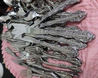 Michaelangelo Flatware