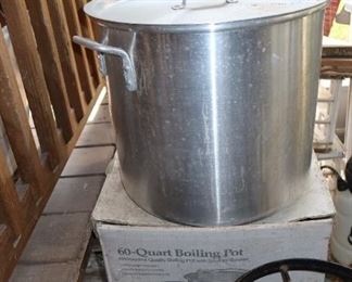 60 quart boiling pot