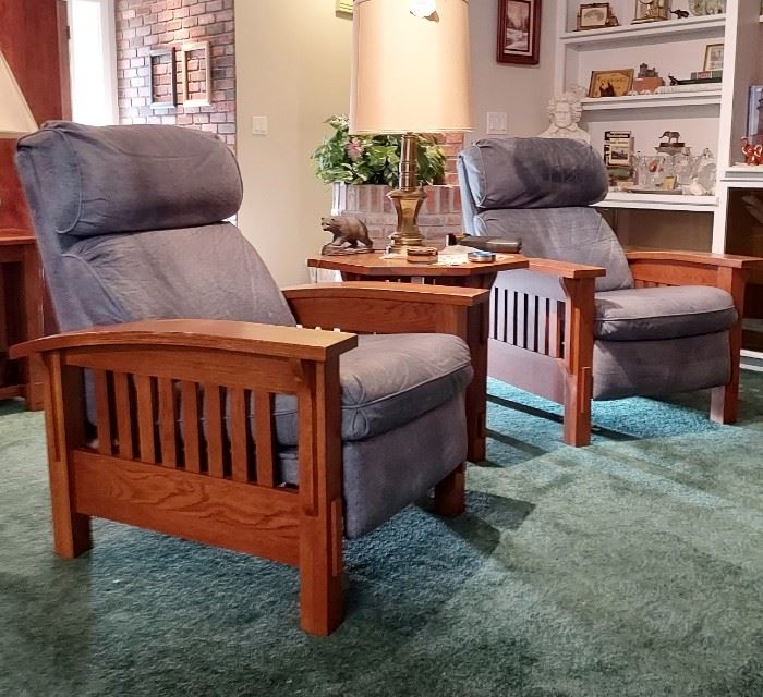 Flexsteel mission-style Nubuck leather recliners