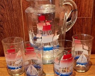 Vintage pitcher/tumblers