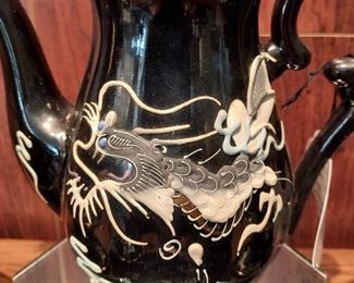 Detail, Vintage oriental Dragon tea set